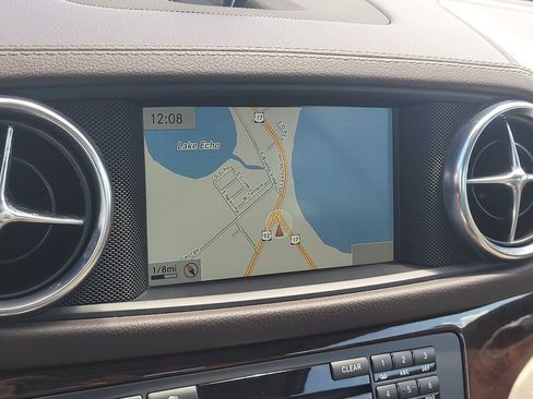 Used 2014 Mercedes-Benz SL 550 image 15