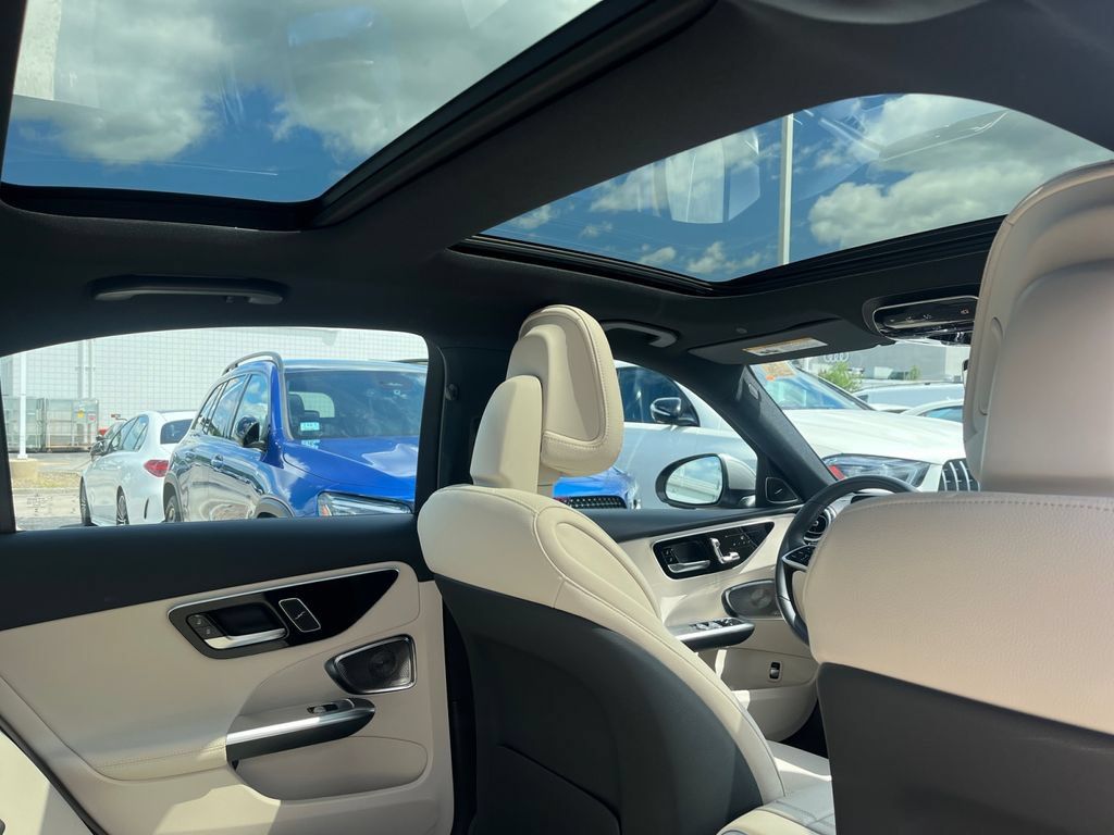 Certified 2024 Mercedes-Benz C 300 4MATIC Sedan image 19