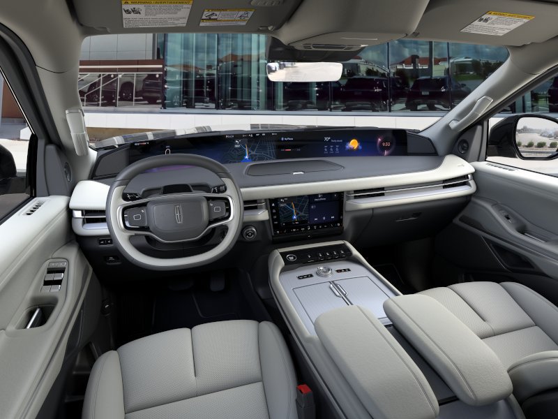 New 2026 Lincoln Navigator Premiere AWD/4WD image 9