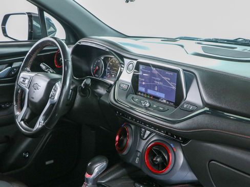 Used 2021 Chevrolet Blazer RS w/ Enhanced Convenience Package FWD image 27