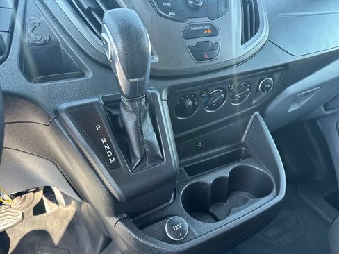 Used 2018 Ford Transit 250 130 Low Roof w/ Exterior Upgrade Package RWD image 18