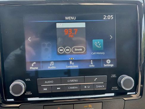 Used 2022 Nissan Frontier SV AWD/4WD image 16