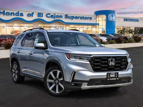 Certified 2023 Honda Pilot Elite image 1