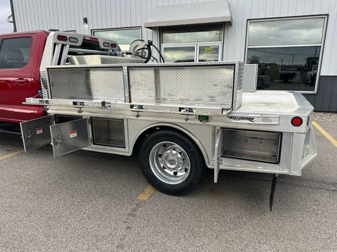 Used 2024 Ford F550 4x4 Crew Cab Super Duty image 7