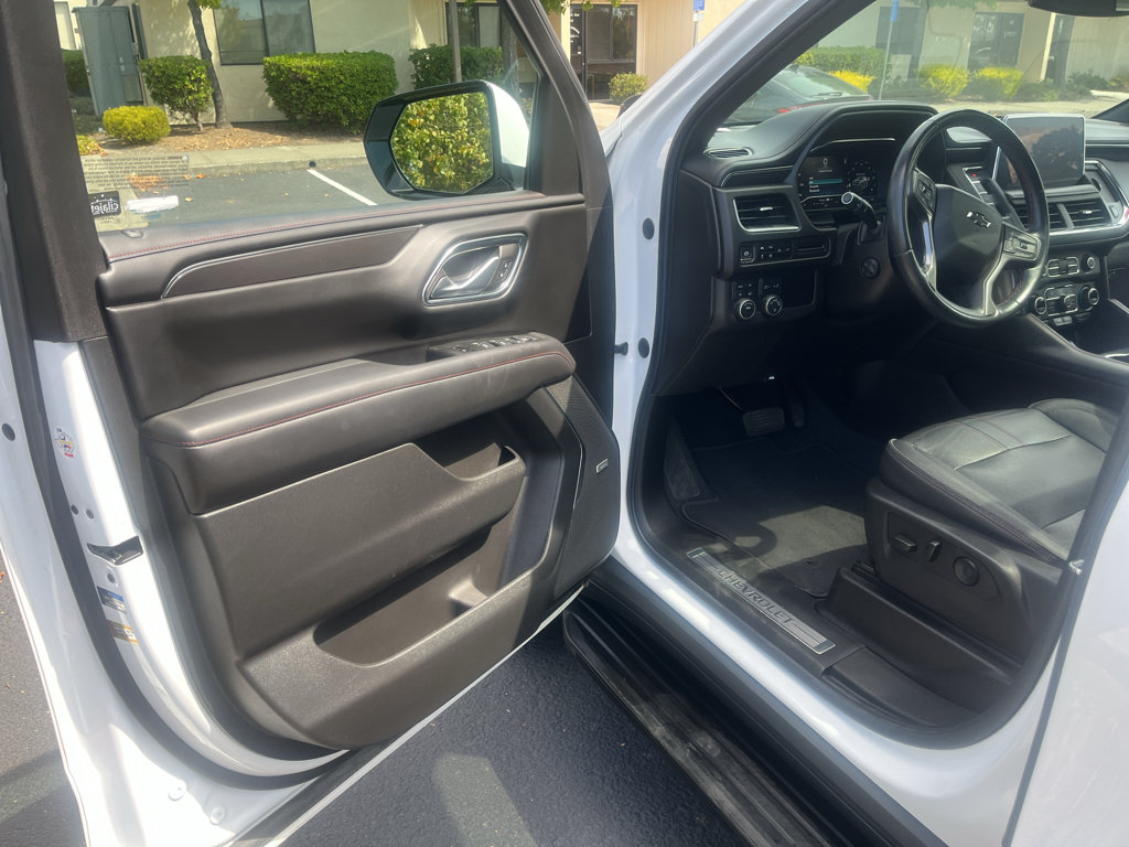 Used 2022 Chevrolet Tahoe RST w/ Sport Performance Package AWD/4WD image 18