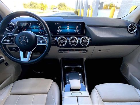 Certified 2021 Mercedes-Benz GLA 250 image 13