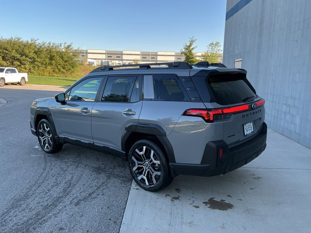 New 2026 Subaru Outback Touring XT AWD/4WD image 9