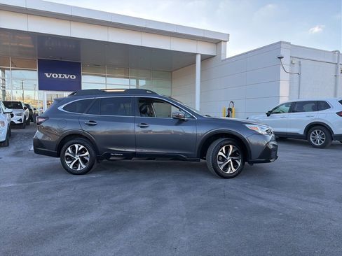 Used 2020 Subaru Outback Limited XT image 2