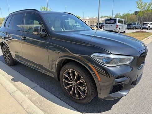 Used 2022 BMW X5 xDrive40i w/ M Sport Package AWD/4WD image 7