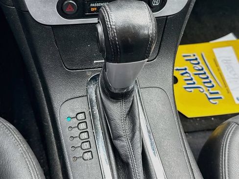 Used 2011 Chevrolet Malibu LT FWD image 20