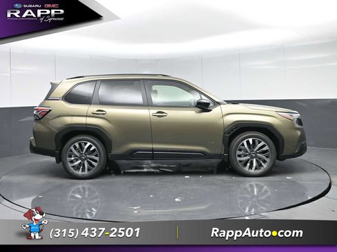 Used 2025 Subaru Forester Touring image 2