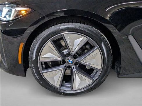 New 2026 BMW i4 xDrive40i image 19