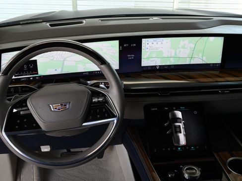 Used 2025 Cadillac Escalade Sport Platinum AWD/4WD image 27