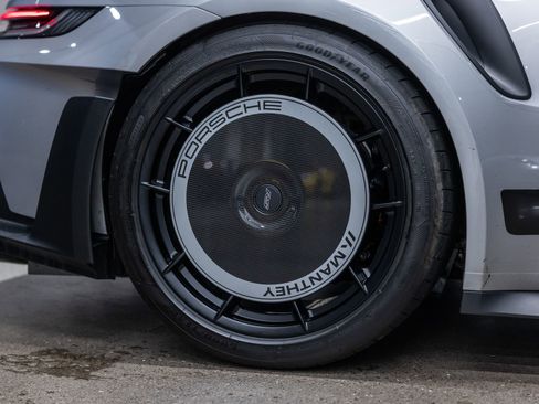 Certified 2025 Porsche 911 GT3 RS RWD image 24