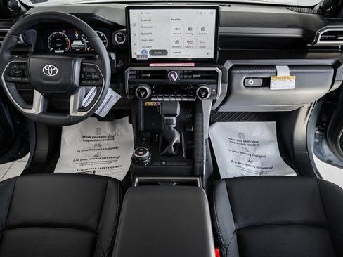 New 2025 Toyota 4Runner Limited image 21