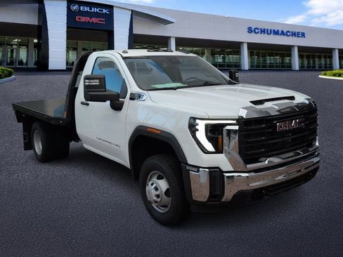 New 2024 GMC Sierra 3500 Pro w/ Convenience Package image 2