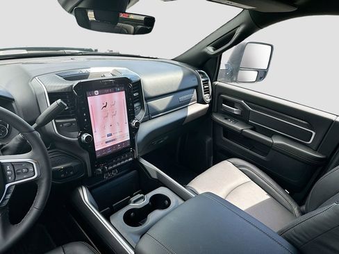 New 2025 RAM 2500 Big Horn image 24