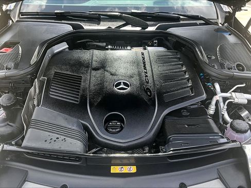Used 2023 Mercedes-Benz E 450 Cabriolet image 29
