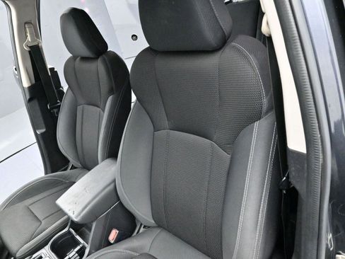 Used 2019 Subaru Forester Base w/ Alloy Wheel Package image 14