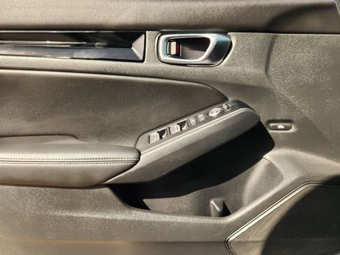 Used 2023 Honda Civic Touring image 26