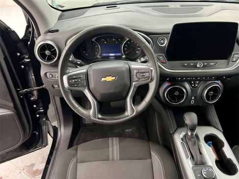 Used 2024 Chevrolet Blazer LT image 19