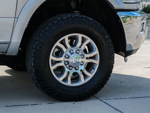 Used 2017 RAM 2500 Laramie image 17