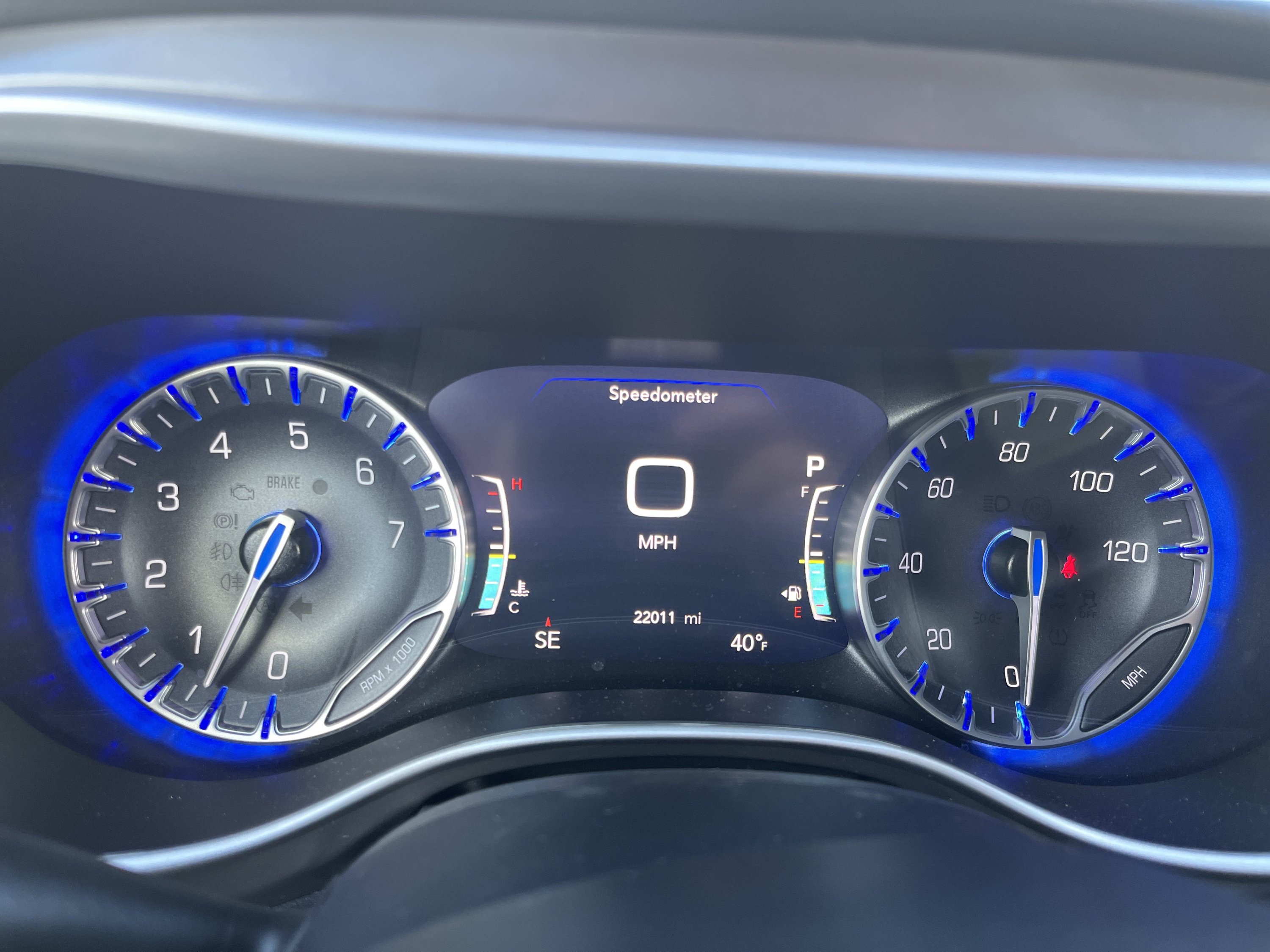 Used 2025 Chrysler Pacifica Select FWD image 19