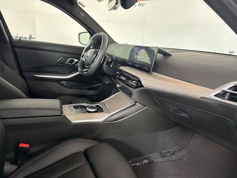 Used 2025 BMW 330i Sedan image 31