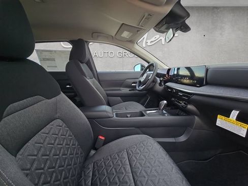New 2026 Nissan Kicks SV AWD/4WD image 24