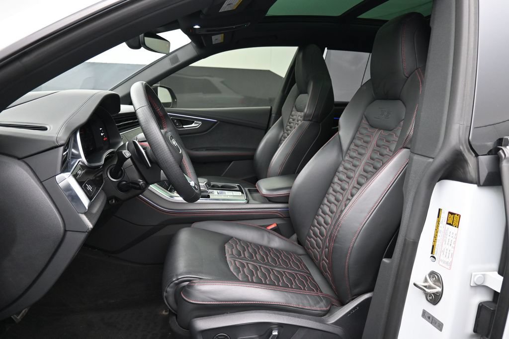 Used 2023 Audi RS Q8 AWD/4WD image 10