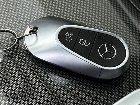 Used 2024 Mercedes-Benz CLE 300 4MATIC Coupe image 26