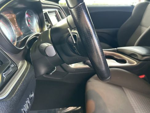 Used 2022 Dodge Challenger GT image 37