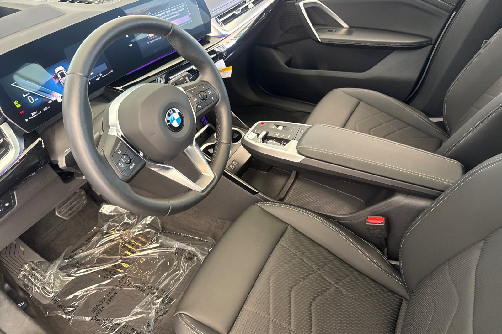 Used 2026 BMW X1 xDrive28i w/ Technology Package AWD/4WD image 4