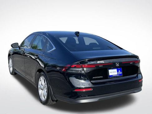 Certified 2023 Honda Accord LX image 4