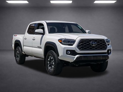 Used 2023 Toyota Tacoma TRD Off-Road AWD/4WD image 2