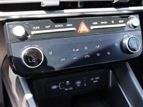 Certified 2025 Hyundai Santa Cruz XRT AWD/4WD image 20
