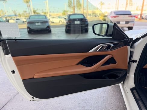 Used 2023 BMW 430i Convertible w/ Premium Package image 8