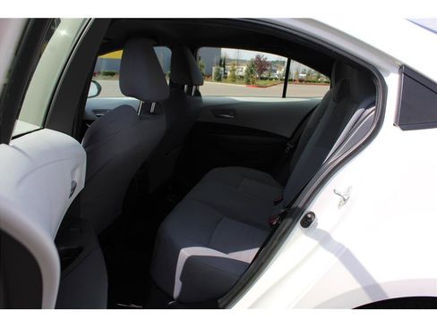 Used 2020 Toyota Corolla SE image 11