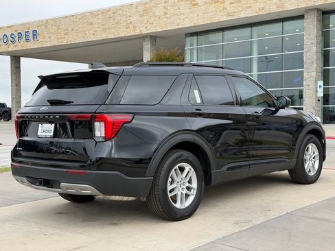 New 2026 Ford Explorer Active w/ Active Comfort Package RWD image 21