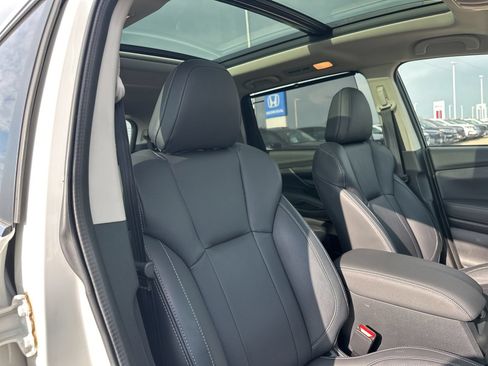 Used 2024 Subaru Ascent Limited w/ Technology Package AWD/4WD image 45