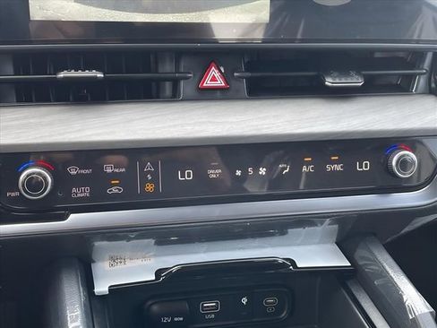 New 2025 Kia Sportage X-Line image 8