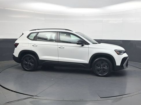 Used 2025 Volkswagen Taos S FWD image 4
