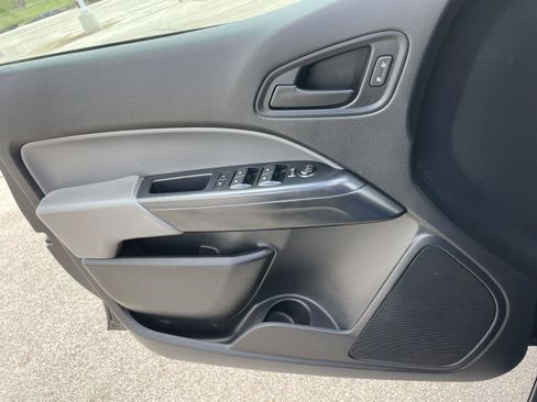 Used 2020 Chevrolet Colorado W/T w/ WT Convenience Package image 20