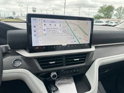 New 2026 Ford Explorer Platinum