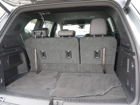 Used 2025 Buick Enclave Preferred image 28