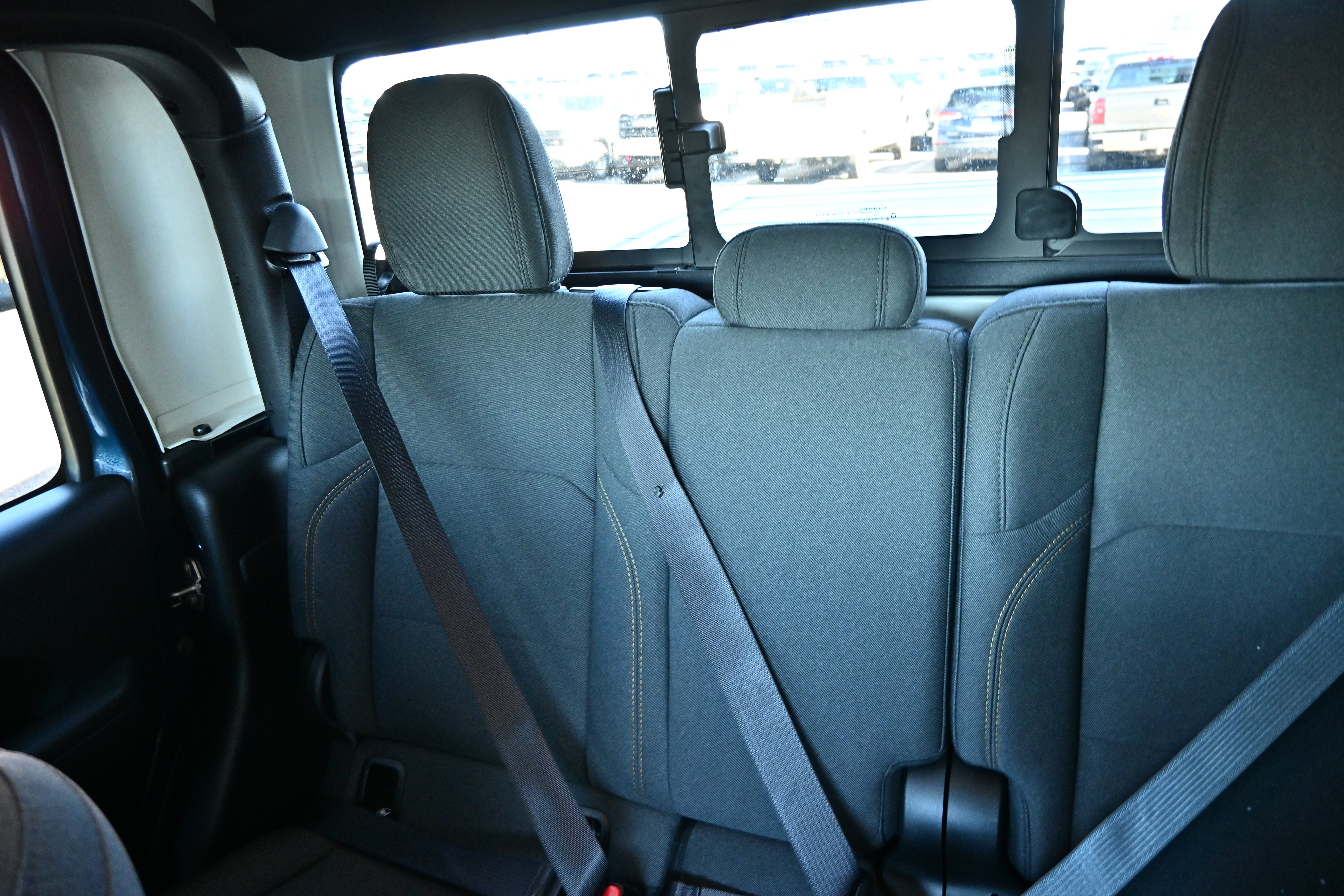 Used 2025 Jeep Gladiator Sport AWD/4WD image 24