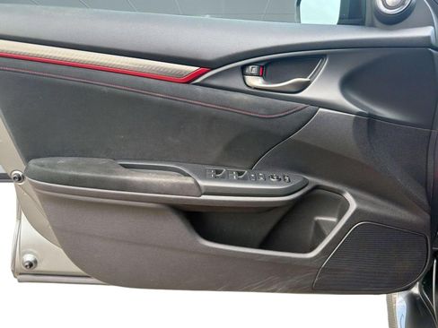 Used 2020 Honda Civic Type R image 13