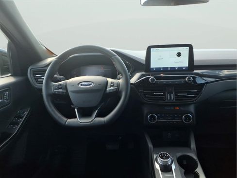 Used 2025 Ford Escape ST-Line Select AWD/4WD image 10