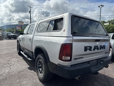 Used 2016 RAM 1500 Rebel w/ Luxury Group AWD/4WD image 4