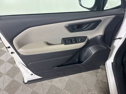 New 2026 Subaru Forester AWD/4WD image 10